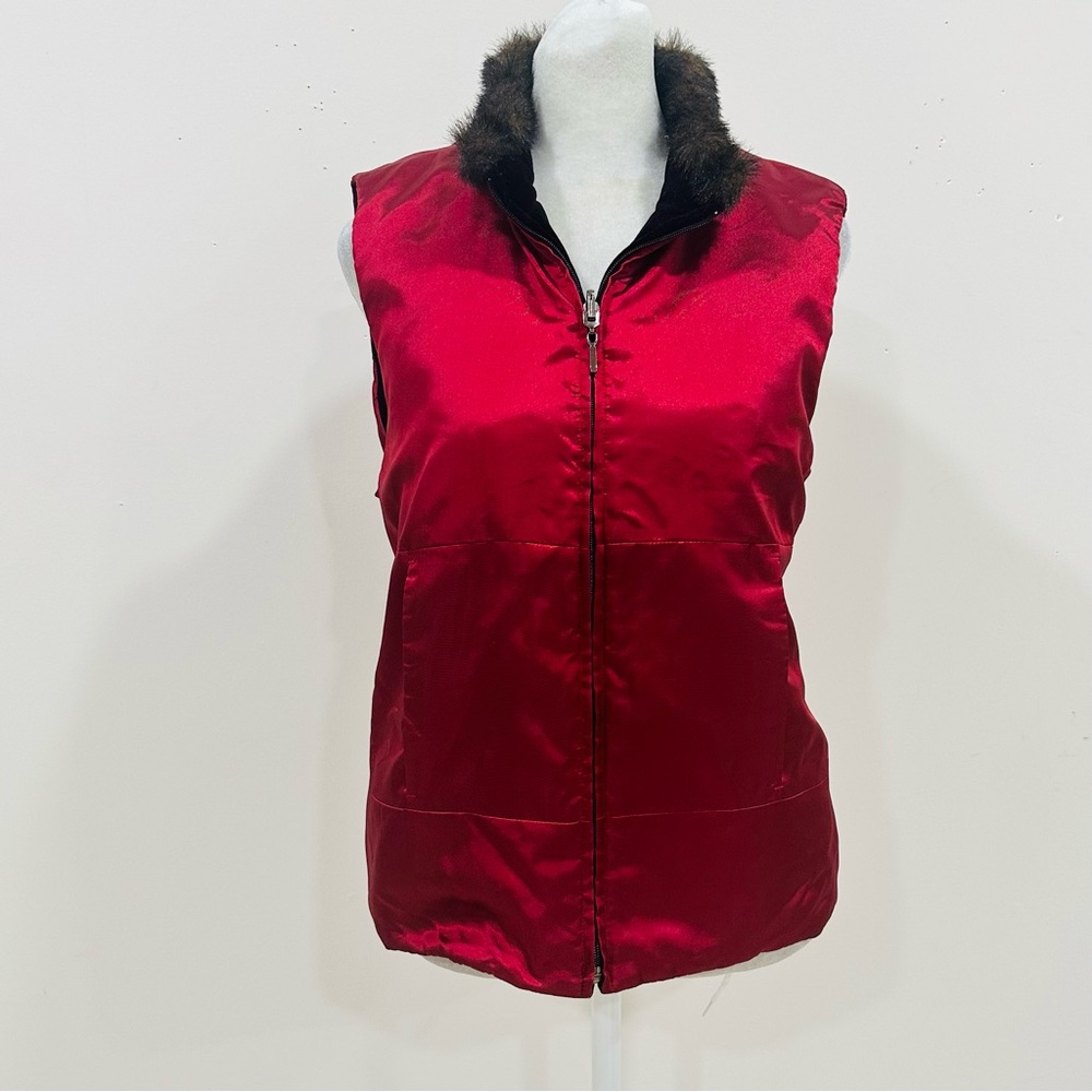Susan Bristol Red Satin Vest With A Faux Fur Collar And Velour Lining Size M